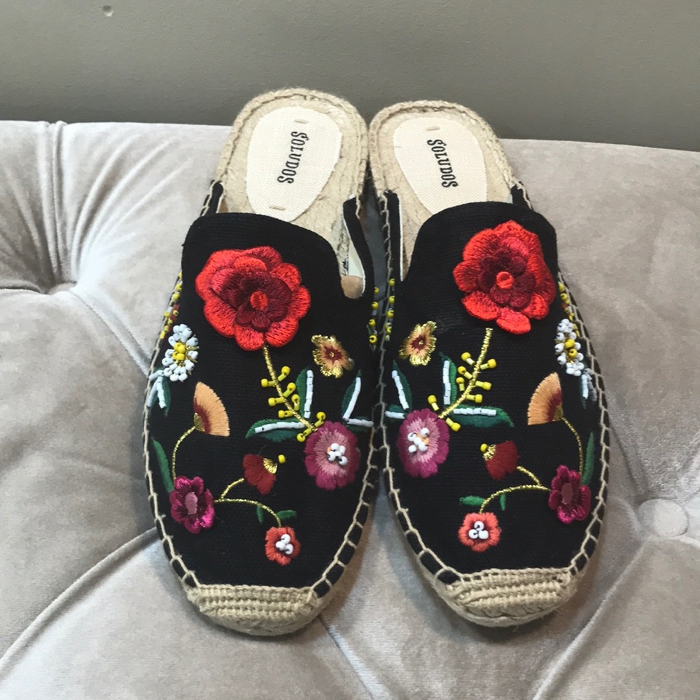 Beautiful Slip on Espadrilles. Size9 brand new